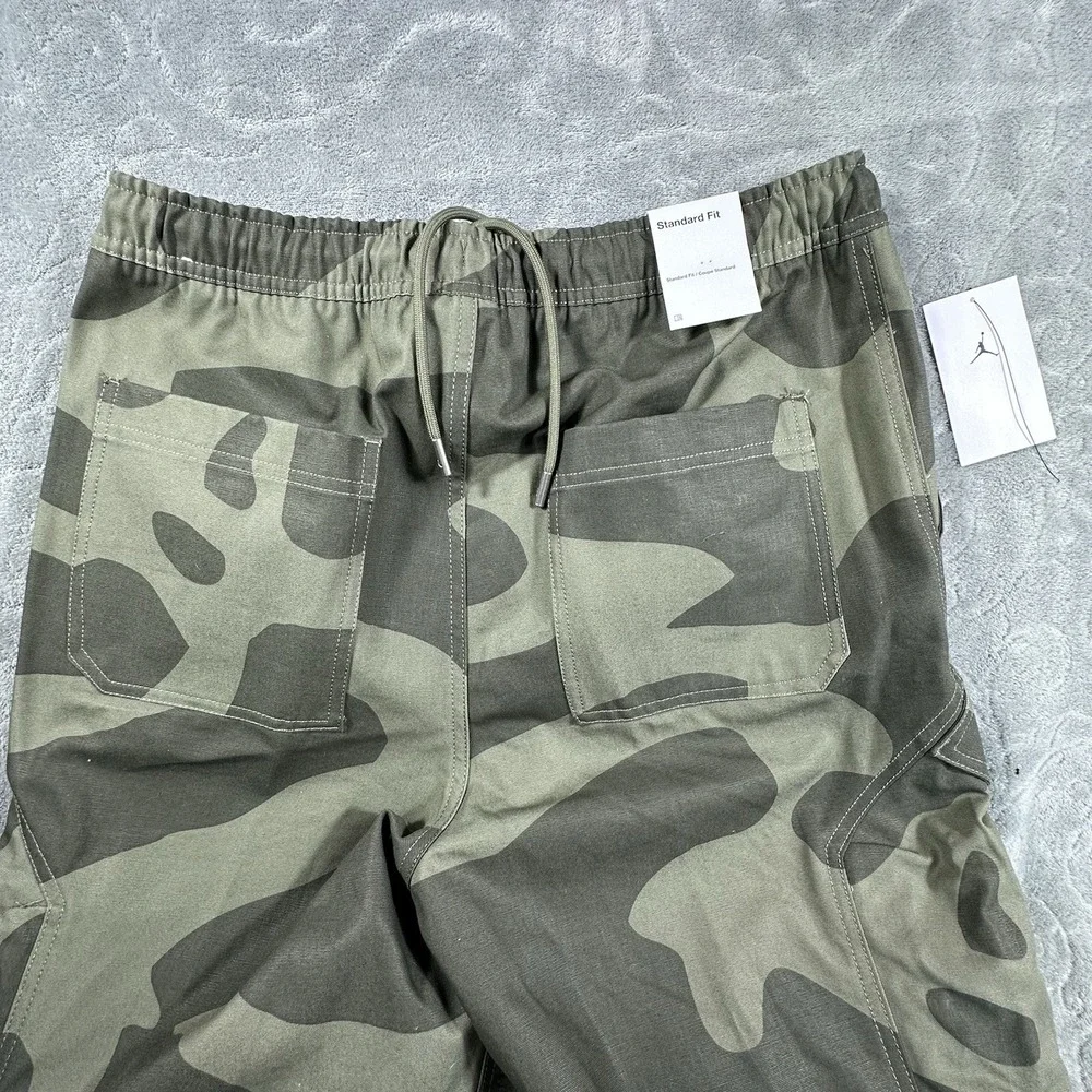 Jordan Essentials Chicago Pants Mens Medium Green Camo Utility Cargo 32x32